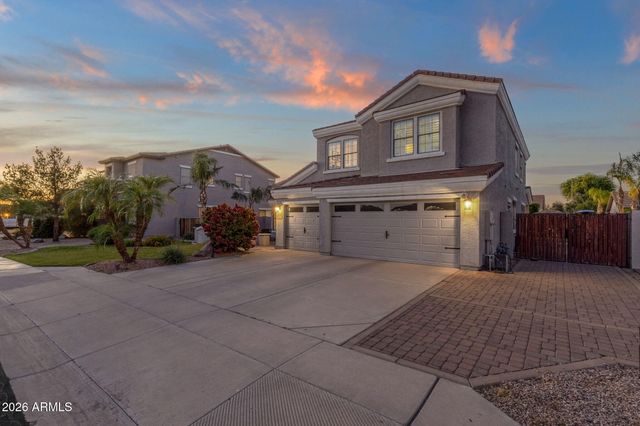 10464 E MEDINA Avenue, Mesa, AZ 85209