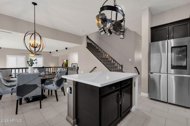 10464 E MEDINA Avenue, Mesa, AZ 85209