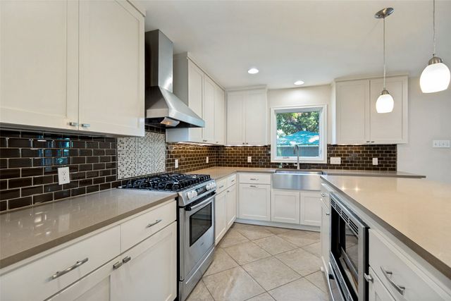 6203 Marquita Avenue, Dallas, TX 75214
