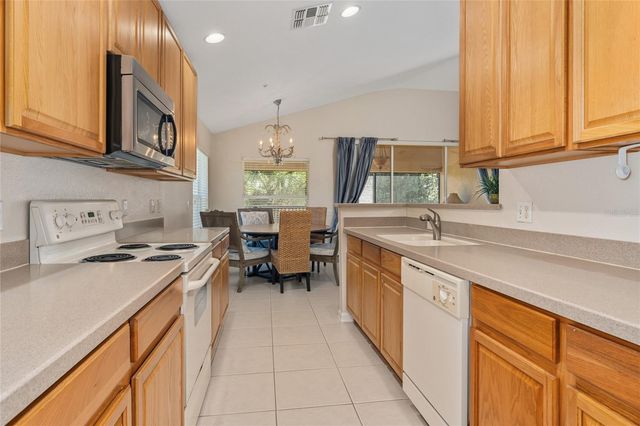 6422 AGASTIA COURT 101, Orlando, FL 32835