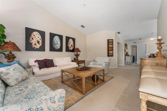 6422 AGASTIA COURT 101, Orlando, FL 32835