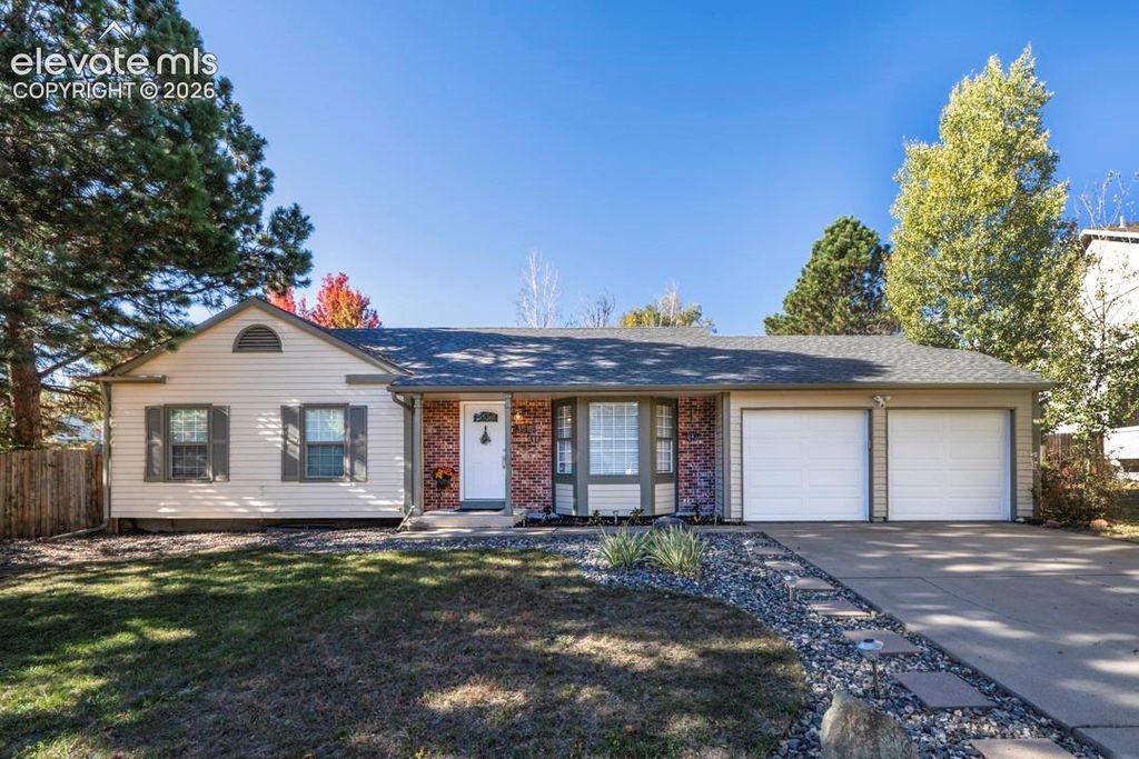 3515 Honeyburyl Drive, Colorado Springs, CO 80918 — exterior