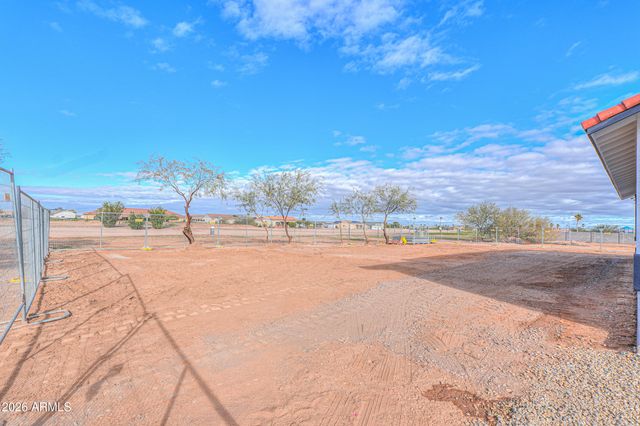 15030 S INDIAN BEND Lane, Arizona City, AZ 85123