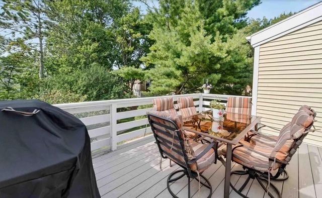 19 Sugar Maple Trail, Madison, WI 53717