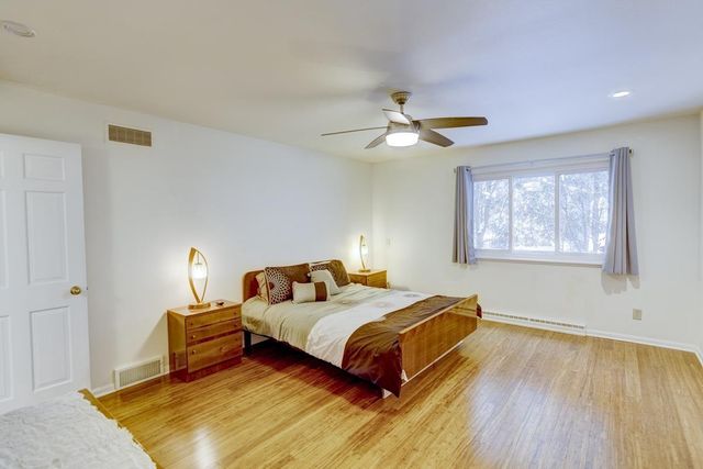 19 Sugar Maple Trail, Madison, WI 53717