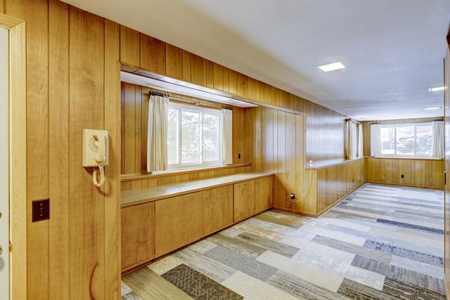 19 Sugar Maple Trail, Madison, WI 53717