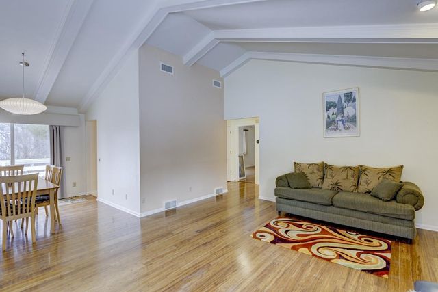 19 Sugar Maple Trail, Madison, WI 53717