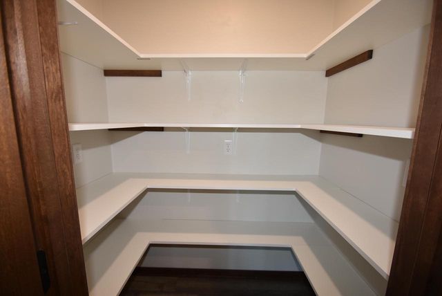 1020 PINECREST ROAD, Green Bay, WI 54313