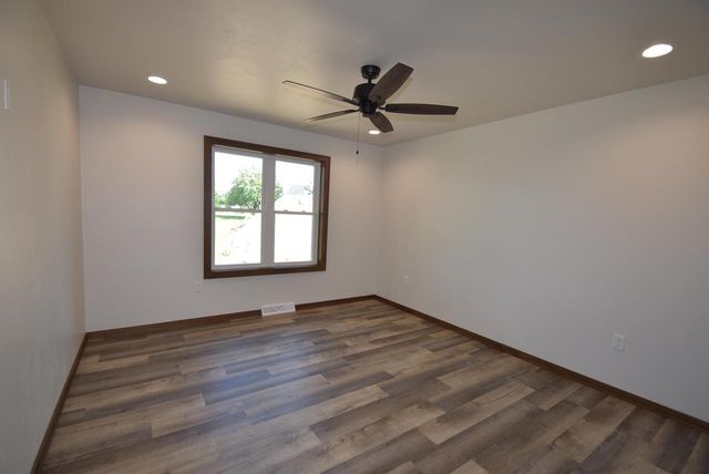 1020 PINECREST ROAD, Green Bay, WI 54313