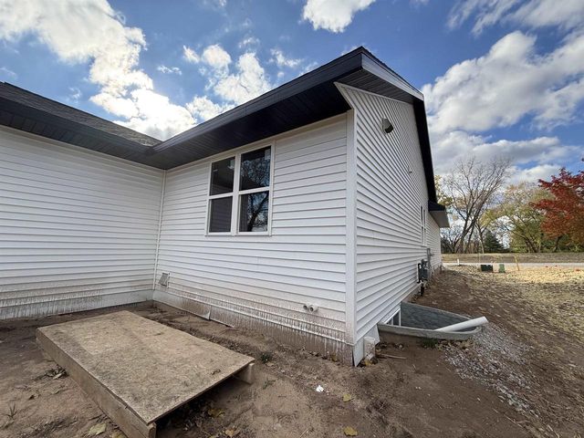 1020 PINECREST ROAD, Green Bay, WI 54313