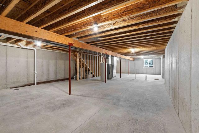 1020 PINECREST ROAD, Green Bay, WI 54313