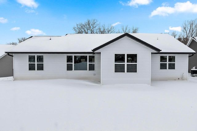 1020 PINECREST ROAD, Green Bay, WI 54313
