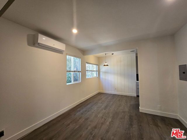 5710 Vineland Avenue, North Hollywood, CA 91601