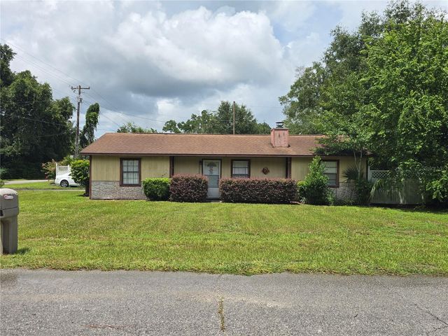 5521 NE 4TH PLACE, Ocala, FL 34470