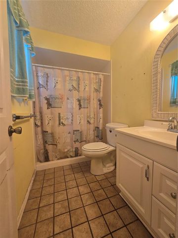 5521 NE 4TH PLACE, Ocala, FL 34470