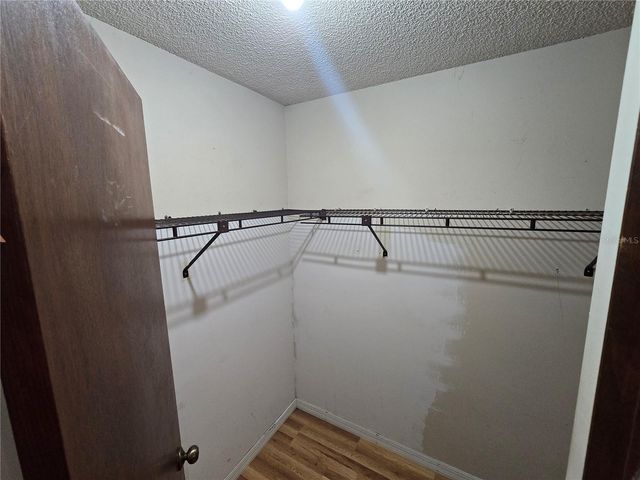 5521 NE 4TH PLACE, Ocala, FL 34470