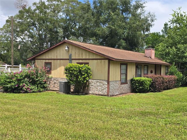 5521 NE 4TH PLACE, Ocala, FL 34470
