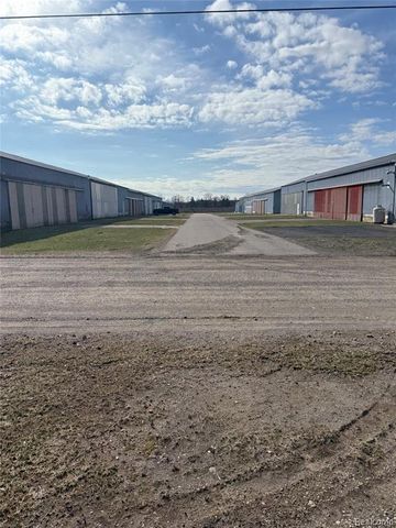2096 Hunter Road, Brighton, MI 48114