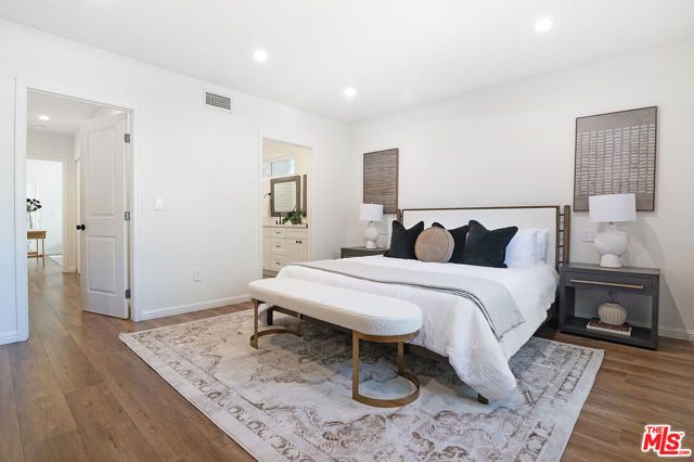 8828 Alcott Street, Los Angeles, CA 90035