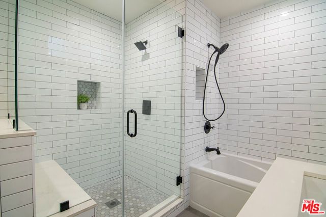 8828 Alcott Street, Los Angeles, CA 90035
