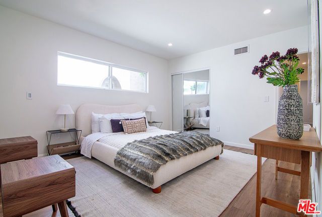 8828 Alcott Street, Los Angeles, CA 90035
