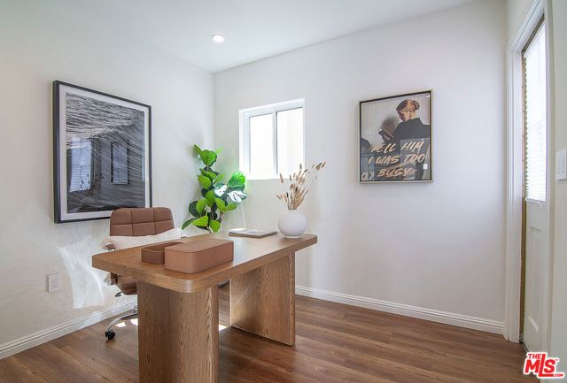 8828 Alcott Street, Los Angeles, CA 90035