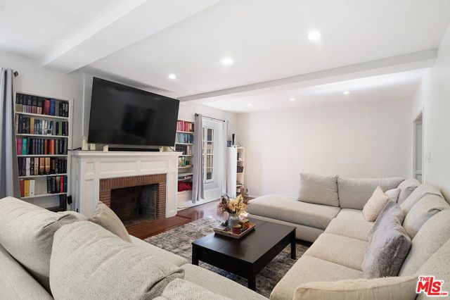 8828 Alcott Street, Los Angeles, CA 90035