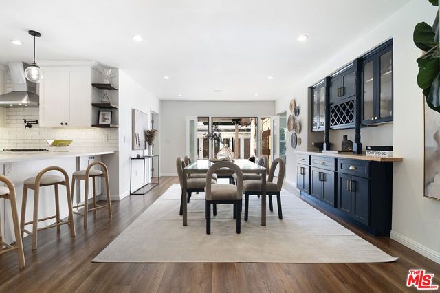 8828 Alcott Street, Los Angeles, CA 90035