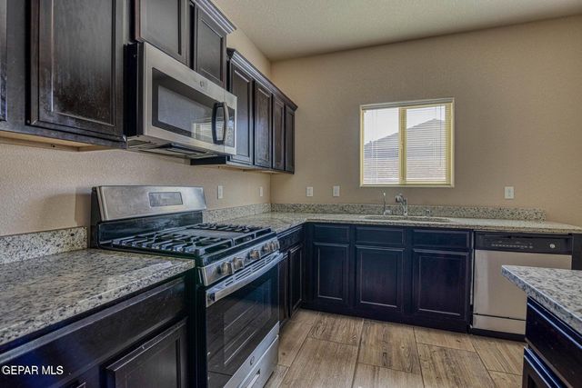 13636 Ness Avenue, Horizon City, TX 79928