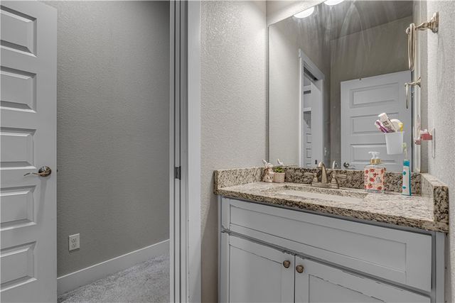 2630 E Bayside Xing, Fayetteville, AR 72703