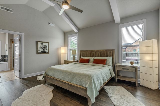 2630 E Bayside Xing, Fayetteville, AR 72703