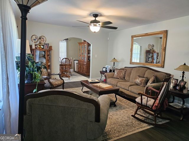 700 Brookwood Drive, Thomaston, GA 30286