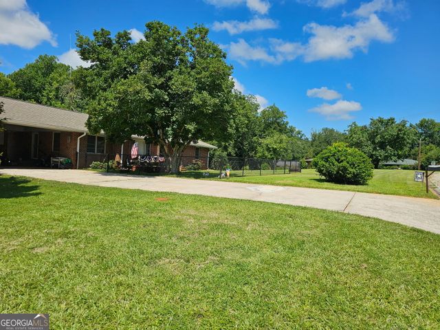 700 Brookwood Drive, Thomaston, GA 30286
