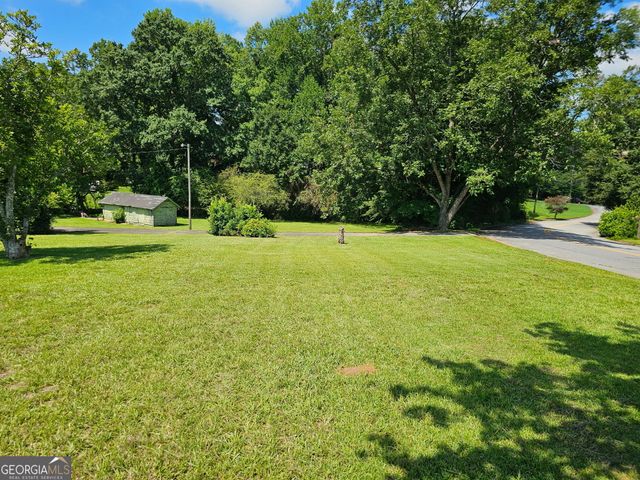 700 Brookwood Drive, Thomaston, GA 30286