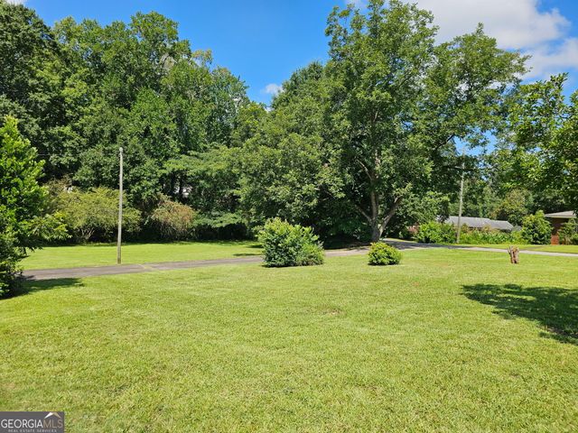 700 Brookwood Drive, Thomaston, GA 30286