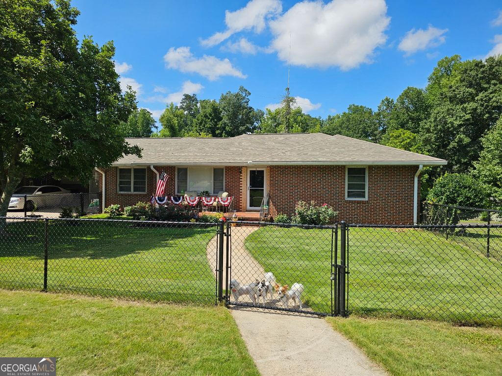 700 Brookwood Drive, Thomaston, GA 30286