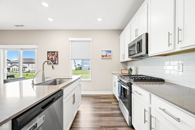 4231 Viewforth Lane, Bargersville, IN 46106