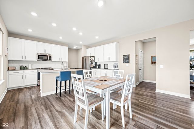 4231 Viewforth Lane, Bargersville, IN 46106