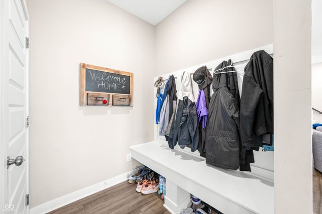 4231 Viewforth Lane, Bargersville, IN 46106