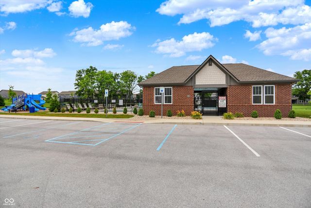 4231 Viewforth Lane, Bargersville, IN 46106