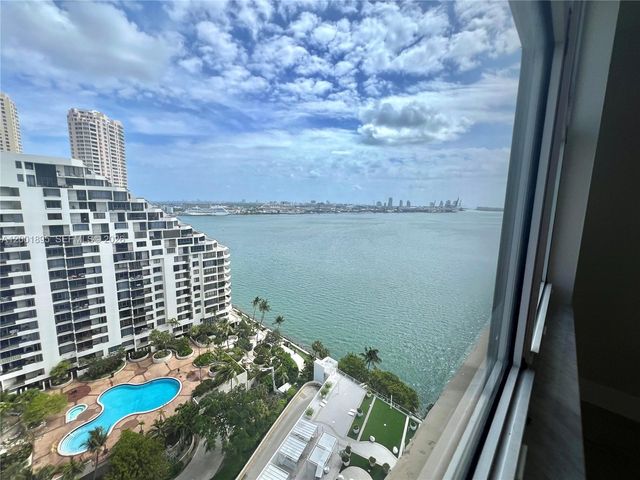 770 Claughton Island Dr 2105, Miami, FL 33131