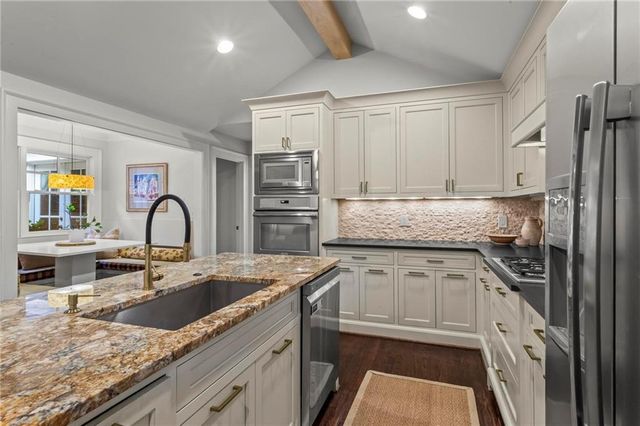 751 Channing Drive NW, Atlanta, GA 30318