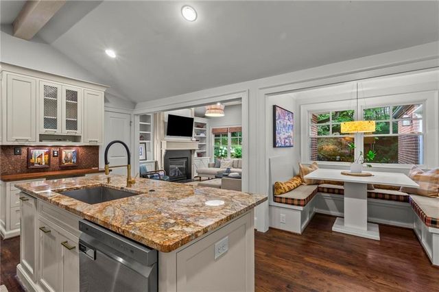 751 Channing Drive NW, Atlanta, GA 30318