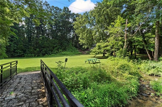 751 Channing Drive NW, Atlanta, GA 30318