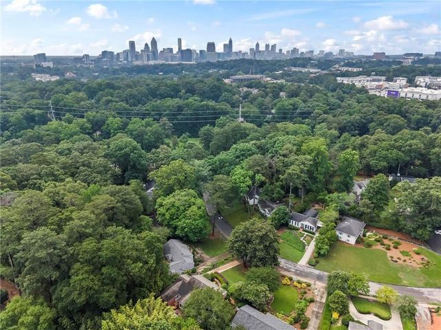 751 Channing Drive NW, Atlanta, GA 30318