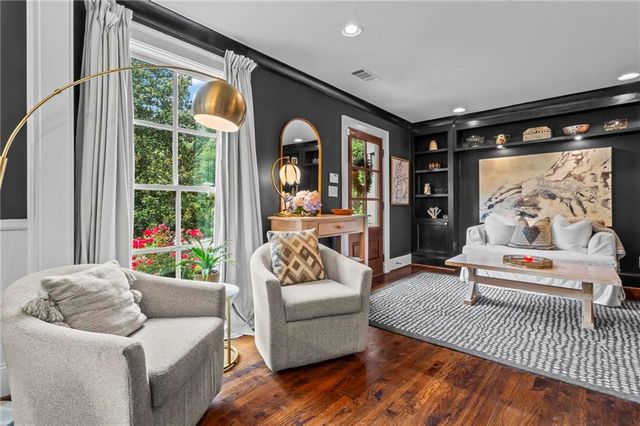 751 Channing Drive NW, Atlanta, GA 30318