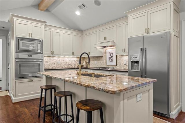 751 Channing Drive NW, Atlanta, GA 30318