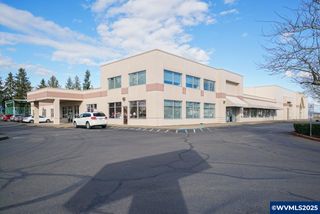 2850 Broadway St NE Cafe, Salem, OR 97303
