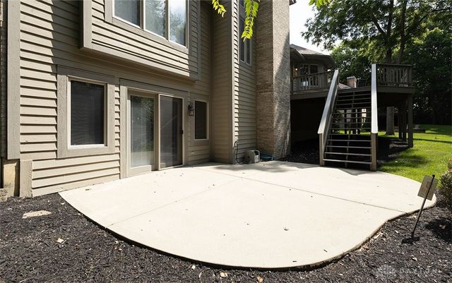 8 Berwick Court, Miamisburg, OH 45342