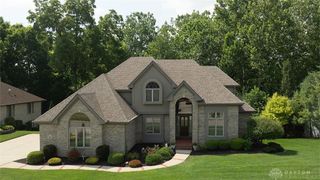 8 Berwick Court, Miamisburg, OH 45342